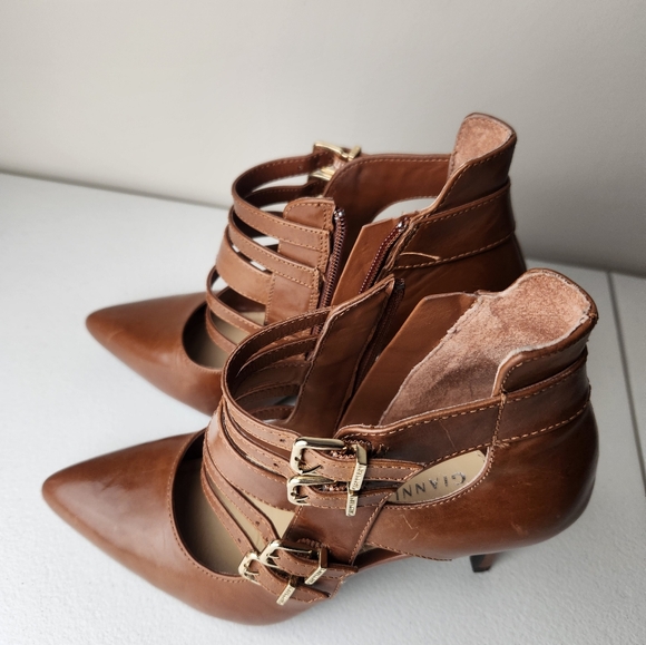 Gianni Bini Jyler zip up Stiletto heel in Hampton Tan size 7.5 - Picture 2 of 7